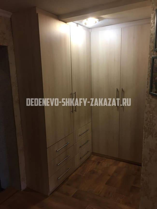 Шкафы угловые Деденево